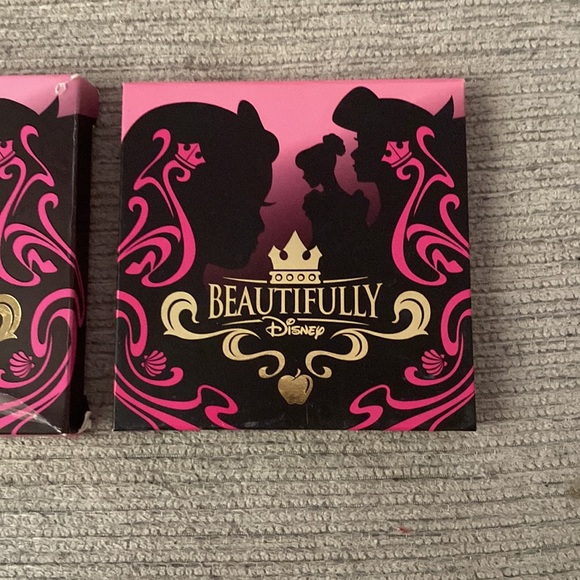 Eye Shadow - Picture 2 of 3